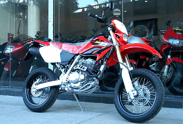 new_honda_xr250.jpg